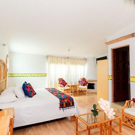 Hotel Hacienda Montesinos Морелія Екстер'єр фото