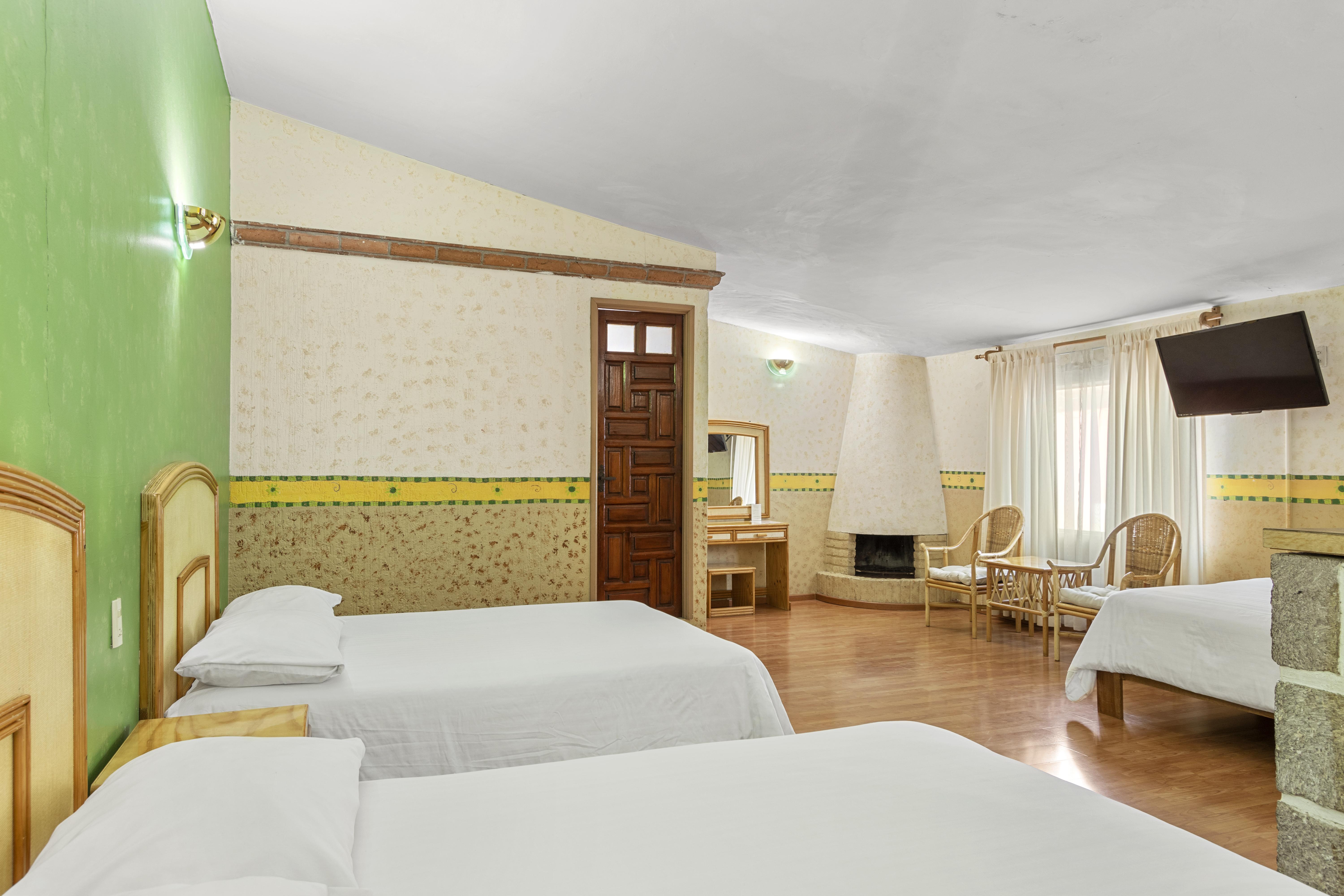 Hotel Hacienda Montesinos Морелія Екстер'єр фото